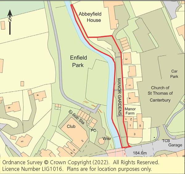 Lot: 104 - LAND AND PRIVATE ROAD FRONTING THE RIVER CAMEL - 